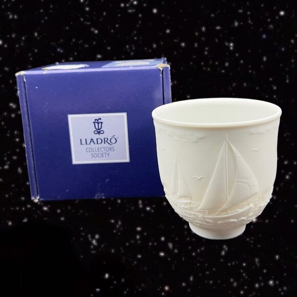Lladro Collectors Society 1997 SAILING THE SEAS CUPS CANDLE HOLDER VOTIVE WHITE - Picture 1 of 13